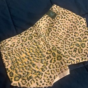 One Teaspoon leapord shorts